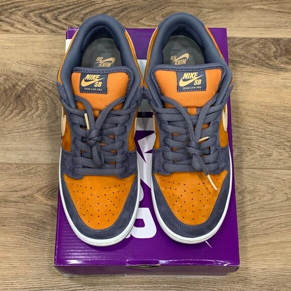 Nike SB Dunk Low Pro "Light Carbon Monarch" - 9.5M - LIGHTLY USED - Picture 3 of 9